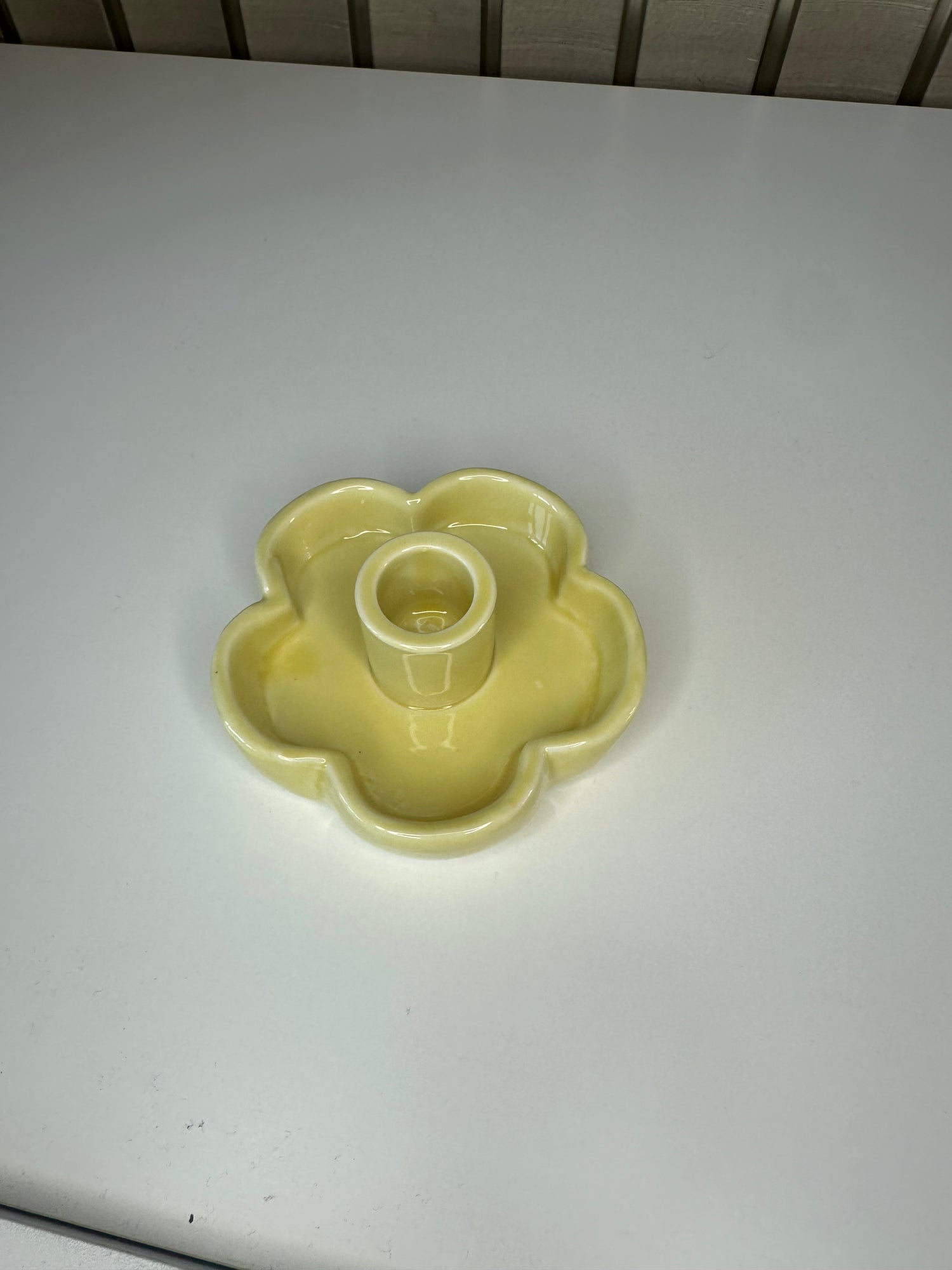 Kaarshouder bloem in pastelkleuren